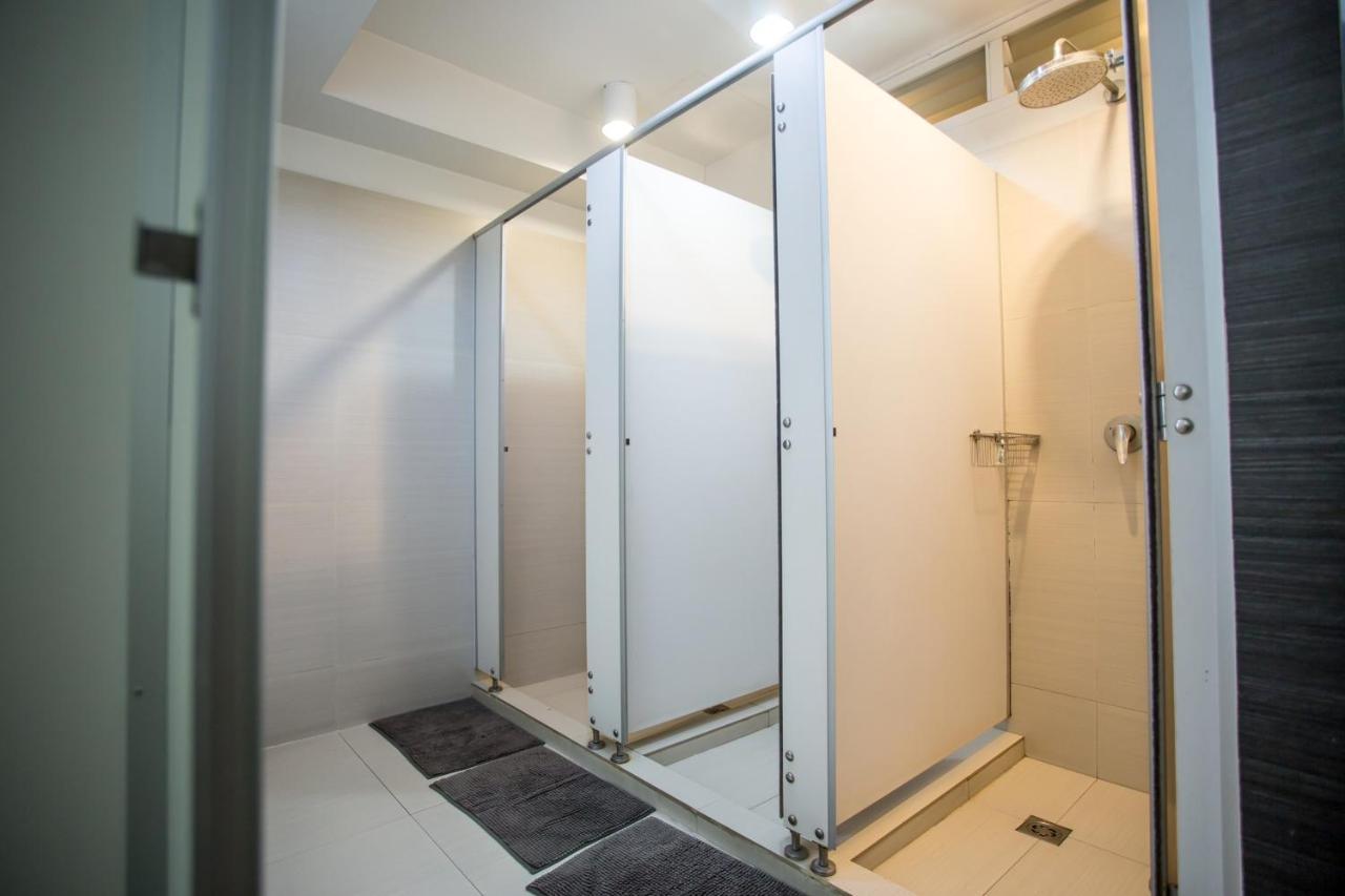 Hq Hostel Silom Bangkok Dış mekan fotoğraf